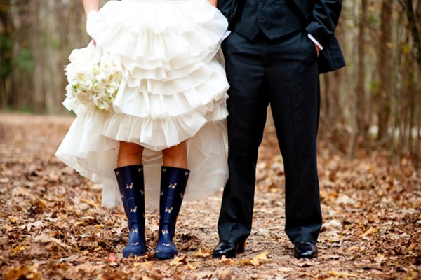 rain boots Archives - Southern Weddings